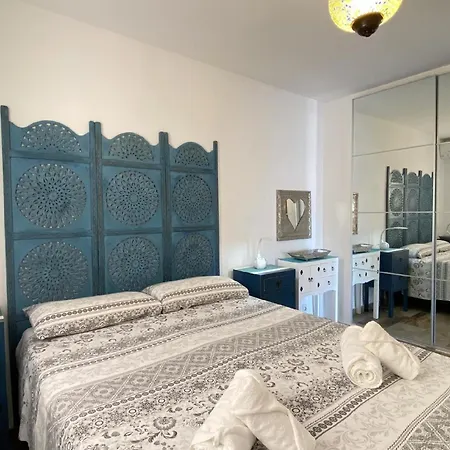 Fuer 3 Personen Ca 45 Qm In Nerja, Andalusien Costa Del Sol * نيرخا